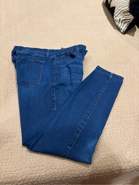 Women’s Skinny Jeans - Dark Blue